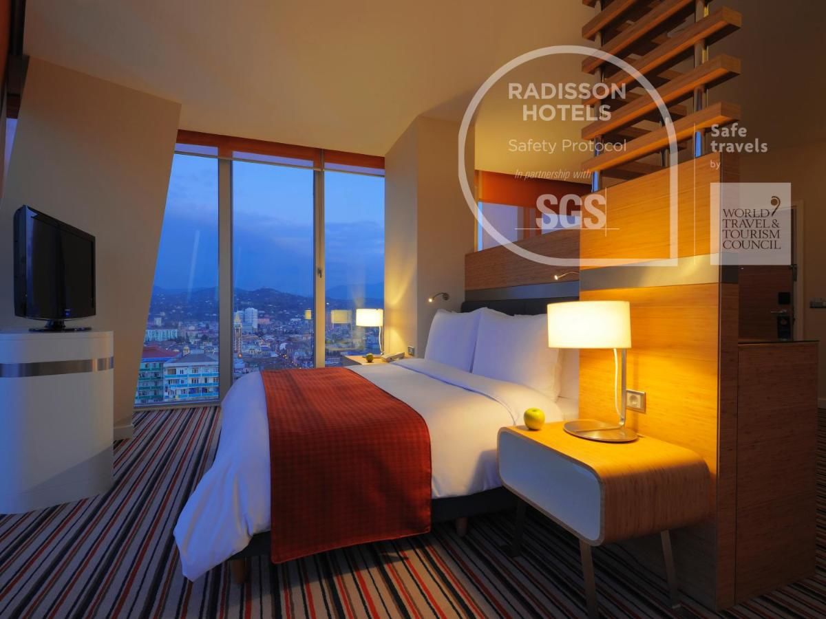 Отель Radisson Blu Hotel Batumi Батуми