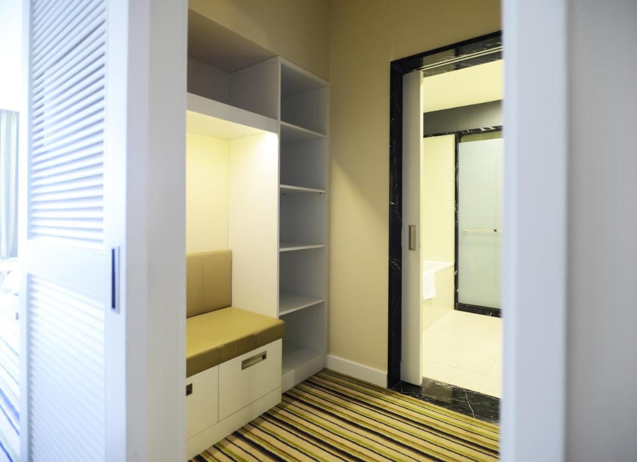Отель Radisson Blu Hotel Batumi Батуми