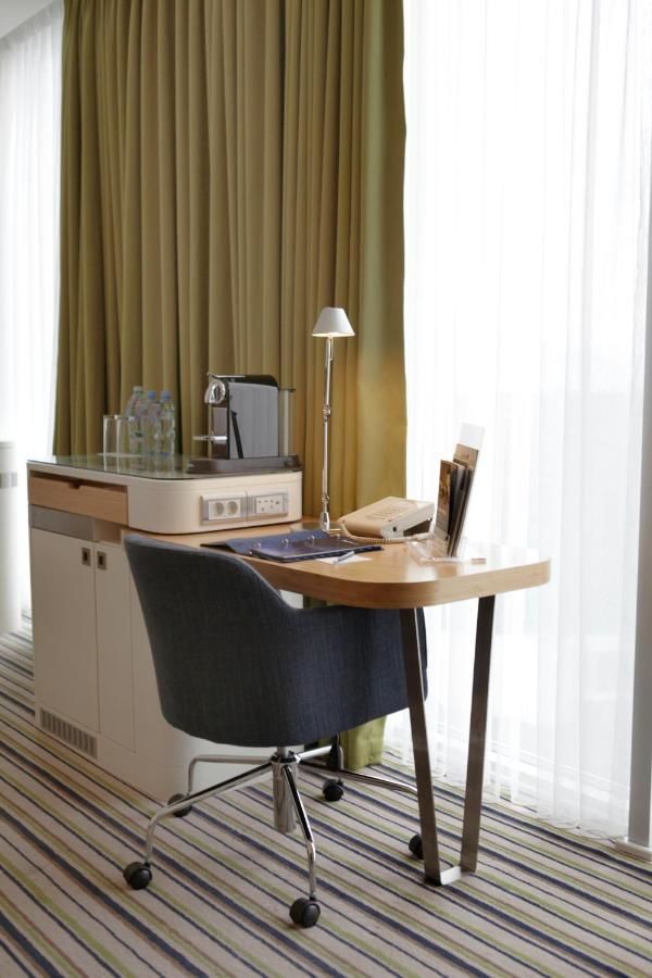 Отель Radisson Blu Hotel Batumi Батуми
