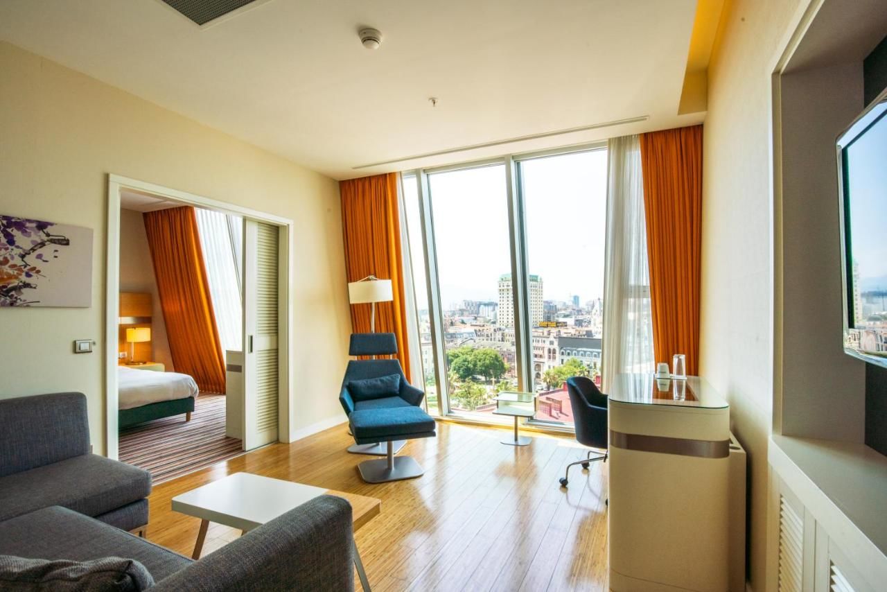 Отель Radisson Blu Hotel Batumi Батуми-36