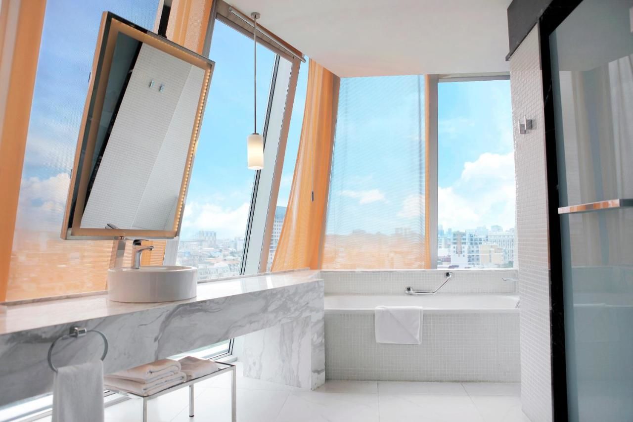 Отель Radisson Blu Hotel Batumi Батуми